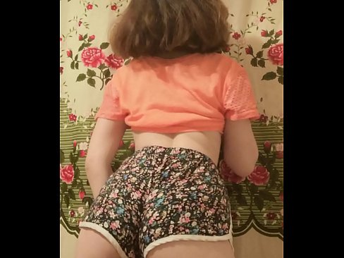 ❤️ Seksuali jauna mažylė nusimeta šortus prieš kamerą Porno prie lt.masseffect1.ru ❌❤